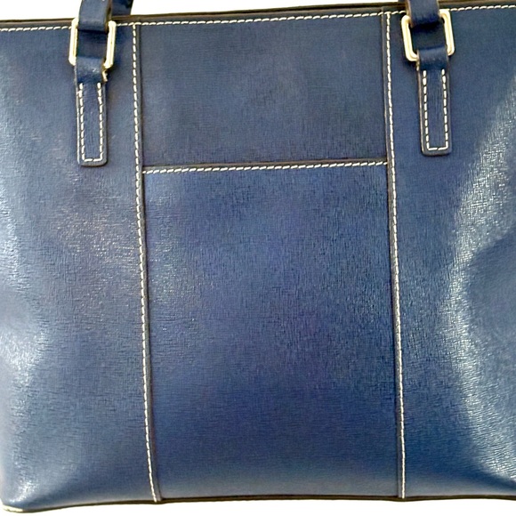 Dooney & Bourke Lexington Tote - Picture 4 of 12